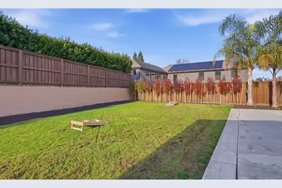 10407 Fox Borough Drive, Oakdale, CA 95361 - Photo 54