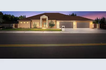 10407 Fox Borough Drive, Oakdale, CA 95361 - Photo 2