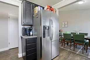 2701 Maplewood St, Stockton, CA 95210 - Photo 12