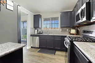 2701 Maplewood St, Stockton, CA 95210 - Photo 14