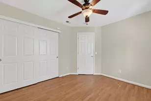 8725 Mesa Brook Way, Elk Grove, CA 95624 - Photo 20