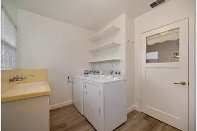 1609 55th Street, Sacramento, CA 95819 - Photo 16