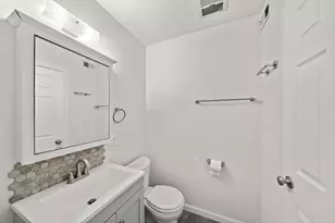 5696 Hillsdale Blvd, Sacramento, CA 95842 - Photo 14