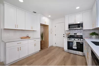 264 Delta Leaf Way, Sacramento, CA 95838 - Photo 8