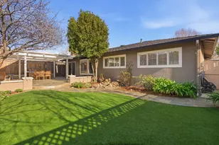 2605 Briarwood Dr, San Jose, CA 95125 - Photo 10