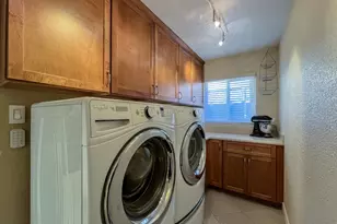 2605 Briarwood Dr, San Jose, CA 95125 - Photo 16