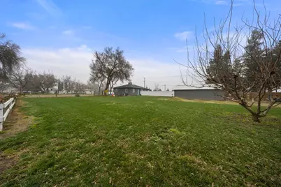 1313 Old Tim Bell Road, Waterford, CA 95386 - Photo 16