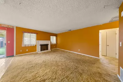 8243 Onyx Court, Stockton, CA 95210 - Photo 10
