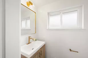 2932 Kadema Dr, Sacramento, CA 95864 - Photo 18