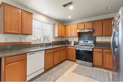2923 Logansport Way, Sacramento, CA 95835 - Photo 12
