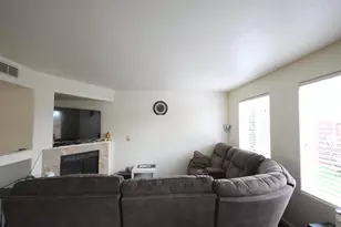 2923 Logansport Way, Sacramento, CA 95835 - Photo 14