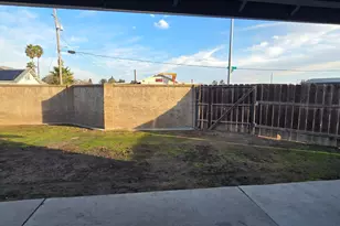 1680 Michele Way, Escalon, CA 95320 - Photo 38