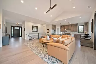 627 Lakeridge Dr, Auburn, CA 95603 - Photo 4