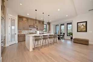 627 Lakeridge Dr, Auburn, CA 95603 - Photo 2