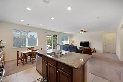 3016 Village Park Drive, Roseville, CA 95747 - Photo 6