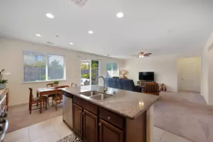 3016 Village Park Dr, Roseville, CA 95747 - Photo 6