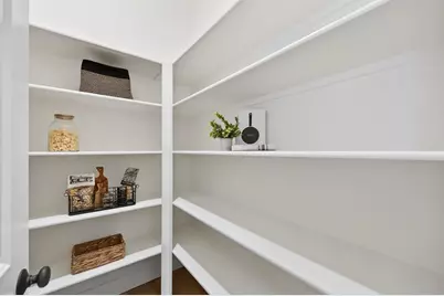 3220 Crocker Drive, Sacramento, CA 95818 - Photo 14