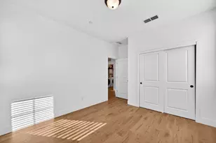 3220 Crocker Dr, Sacramento, CA 95818 - Photo 50