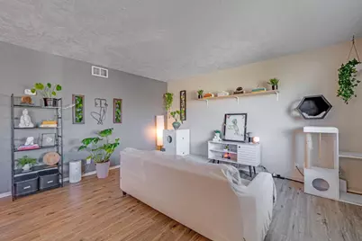 4520 N Greenholme #1, Sacramento, CA 95842 - Photo 12