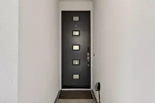 10070 Sea Turtle St, Elk Grove, CA 95757 - Photo 6