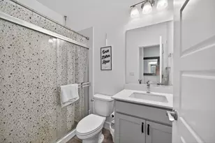 10070 Sea Turtle St, Elk Grove, CA 95757 - Photo 12