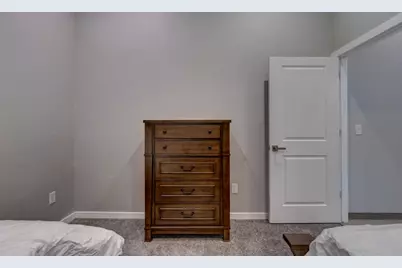 15 E 22nd Street, Merced, CA 95340 - Photo 32