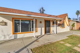 729 Las Palmas Ave, Sacramento, CA 95815 - Photo 2