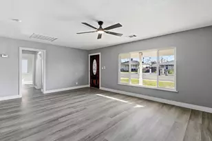 729 Las Palmas Ave, Sacramento, CA 95815 - Photo 4