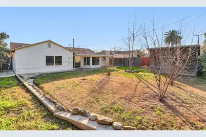 729 Las Palmas Avenue, Sacramento, CA 95815 - Photo 44