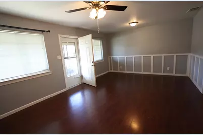 5413 Ontario Street, Sacramento, CA 95820 - Photo 14