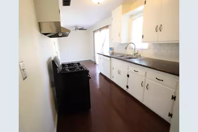 5413 Ontario Street, Sacramento, CA 95820 - Photo 10