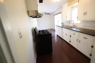 5413 Ontario St, Sacramento, CA 95820 - Photo 10