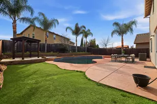 9558 Alder Creek Dr, Sacramento, CA 95829 - Photo 2