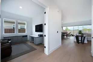 4062 Emerald Gln Ln, Folsom, CA 95630 - Photo 6