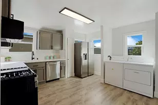 9415 Cherry St, Oakland, CA 94603 - Photo 6