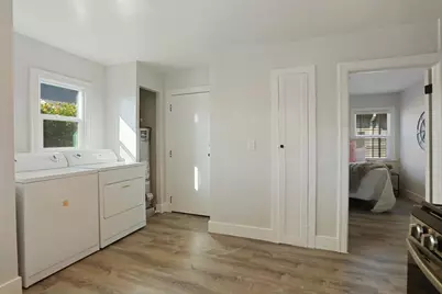 9415 Cherry Street, Oakland, CA 94603 - Photo 10