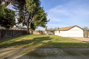 153 Almond Ave, Turlock, CA 95380 - Photo 32