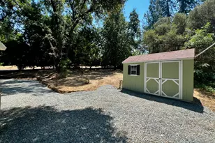 2018 Whistler Way, Somerset, CA 95684 - Photo 42