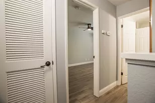 9101 Newhall Dr, Sacramento, CA 95826 - Photo 24