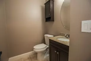 9101 Newhall Dr, Sacramento, CA 95826 - Photo 14