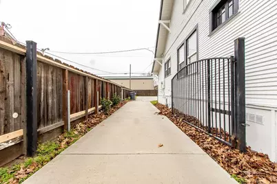 737 E Main Street, Turlock, CA 95380 - Photo 4