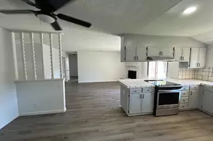 916 Springoak Way, Stockton, CA 95209 - Photo 16