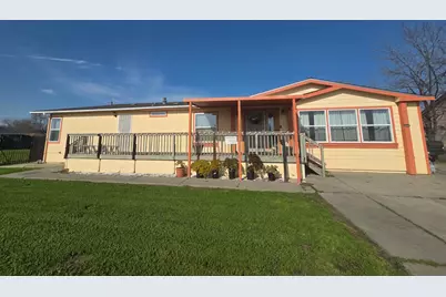 2711 Lock Avenue, Sacramento, CA 95822 - Photo 1