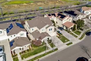 727 N Pergola Ct, Mountain House, CA 95391 - Photo 70