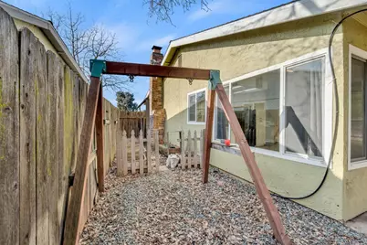 6620 Creekmont Way, Citrus Heights, CA 95621 - Photo 34