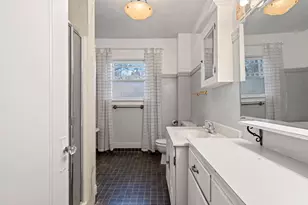 2336 Portola Way, Sacramento, CA 95818 - Photo 26