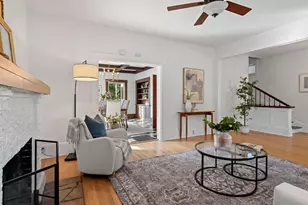 2336 Portola Way, Sacramento, CA 95818 - Photo 10