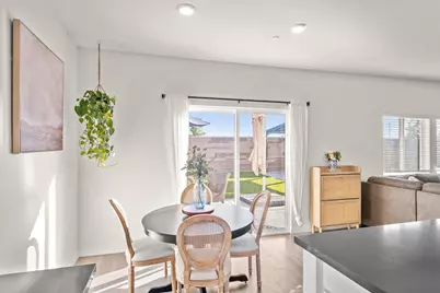 5064 Star Dance Circle, Roseville, CA 95747 - Photo 18