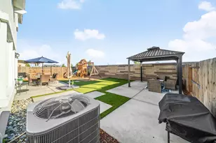 5064 Star Dance Cir, Roseville, CA 95747 - Photo 36