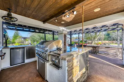 7585 Olive Glen Court, Granite Bay, CA 95746 - Photo 10